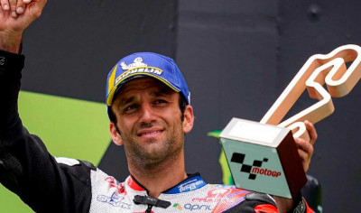 Johann Zarco Terus Menggigit thumbnail